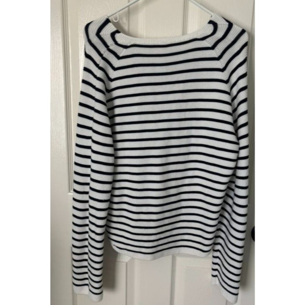 Uniqlo Striped  black white Sweater women Small oversized loose casual - Picture 6 of 6